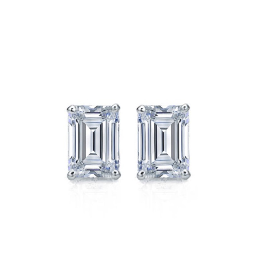 0.50ct Emerald Cut Studs - Picture 1 of 8